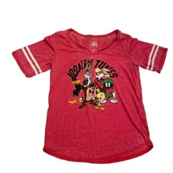 Looney Tunes Women's SM Ornate V-neck Graphic T-shirt - Picture 1 of 4